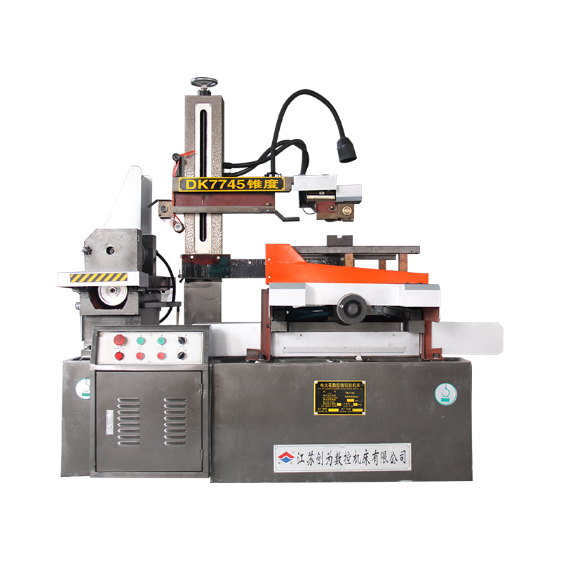 DK7745 AZ STEPPER CAILLTEANAS ÍSEAL CNC EDM Meaisín Gearrtha Ardluais